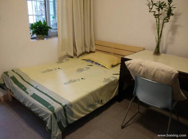 青菜东街小区 2室 仅租4000元
